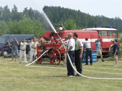 Oslavy 600 let obce Hvězdonic